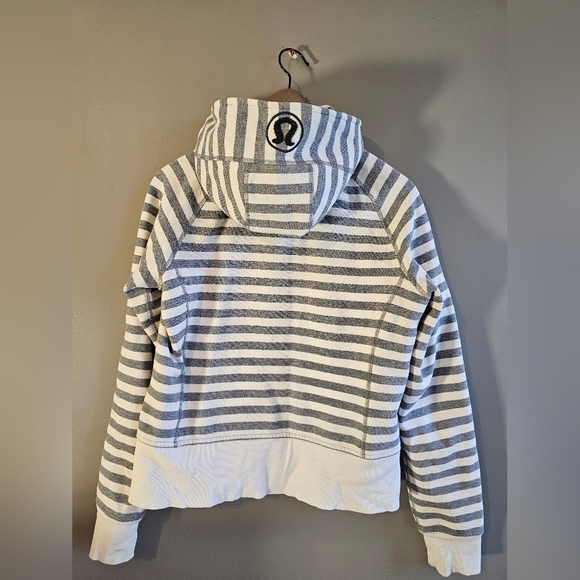 LULULEMON Scuba Hoodie Grey/White zip up Sz 8 - Picture 6 of 7